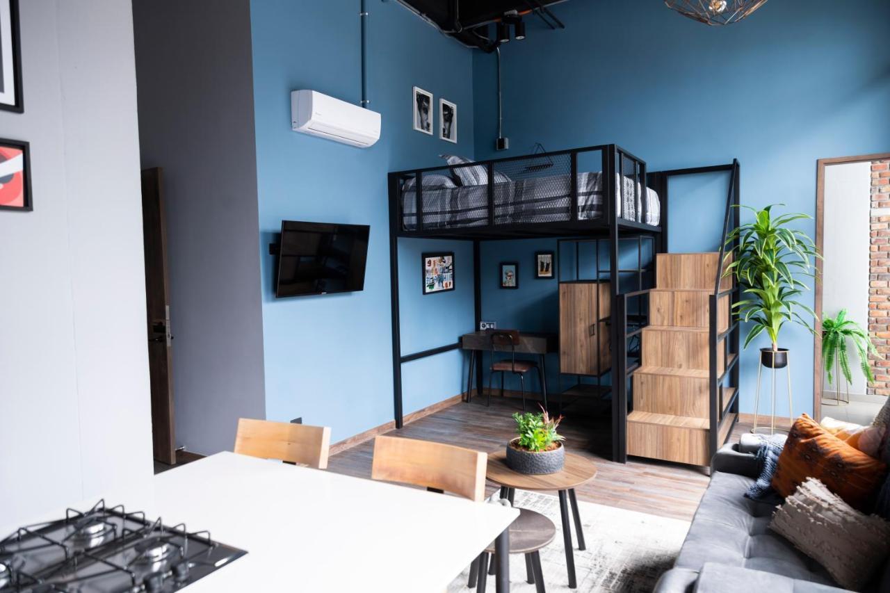 Royal Living Poblado Apart otel Medellín Dış mekan fotoğraf