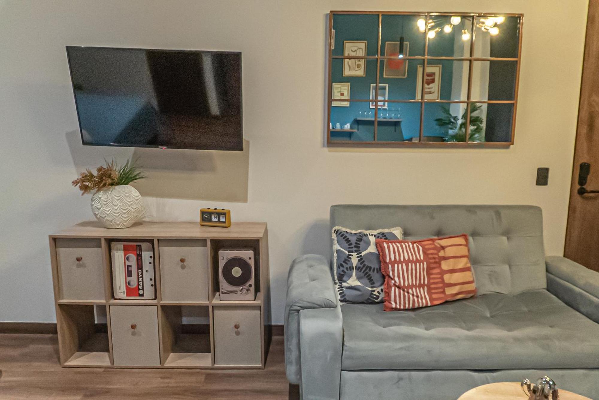 Royal Living Poblado Apart otel Medellín Dış mekan fotoğraf
